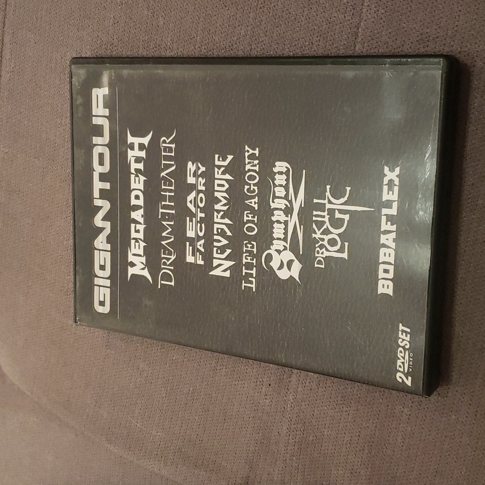 2/$20 Gigantour 2005 DVD Megadeath Dream Theater Fear Factory Nevermore Bobaflex
